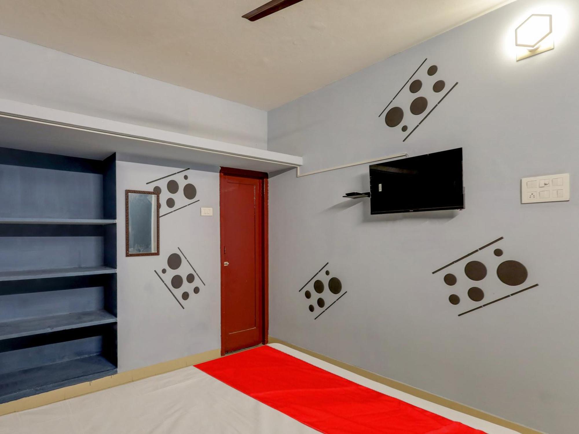 Super Hotel O Vsv Guest House Maduravoyal Chennai Exterior foto