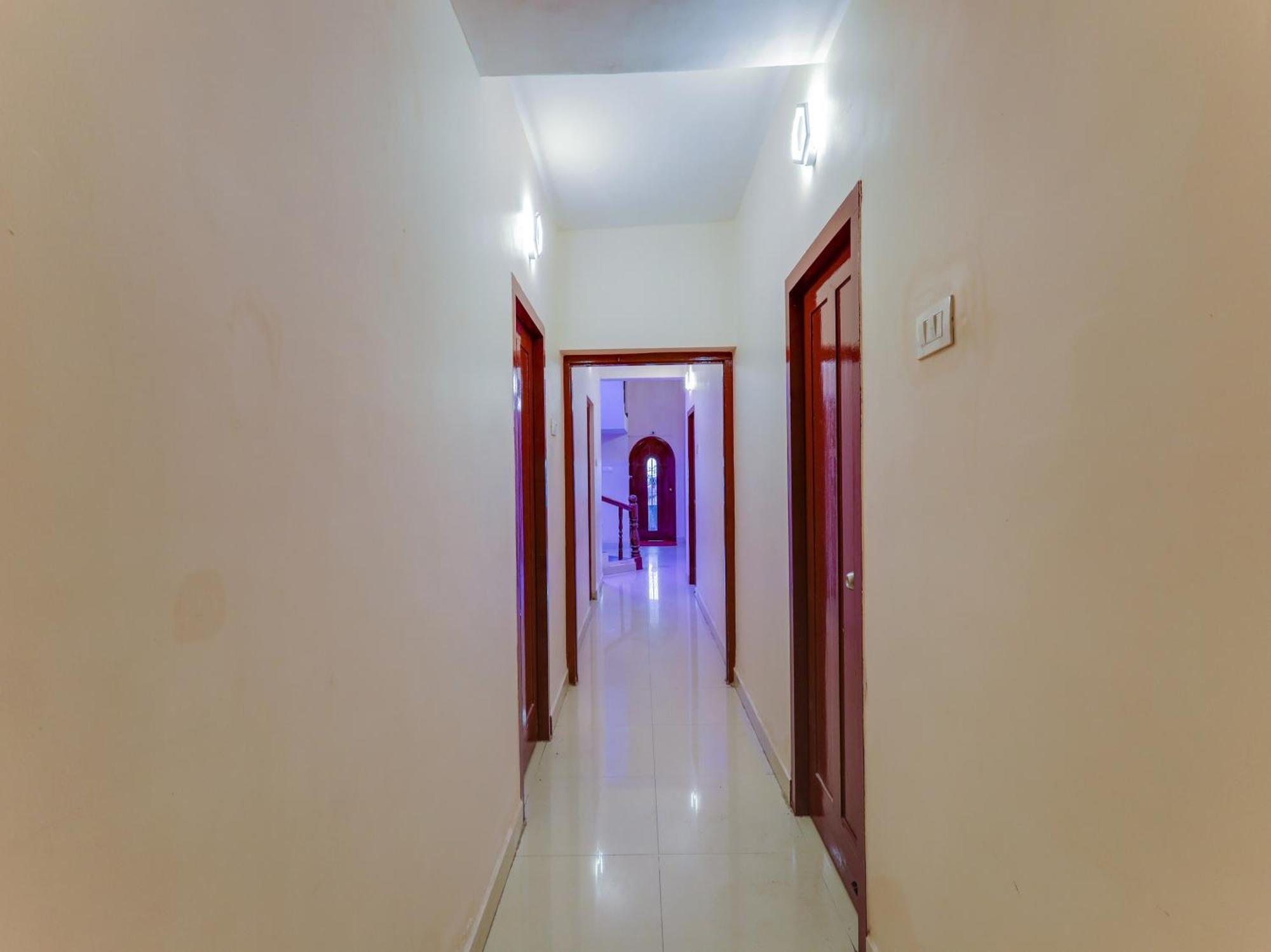 Super Hotel O Vsv Guest House Maduravoyal Chennai Exterior foto