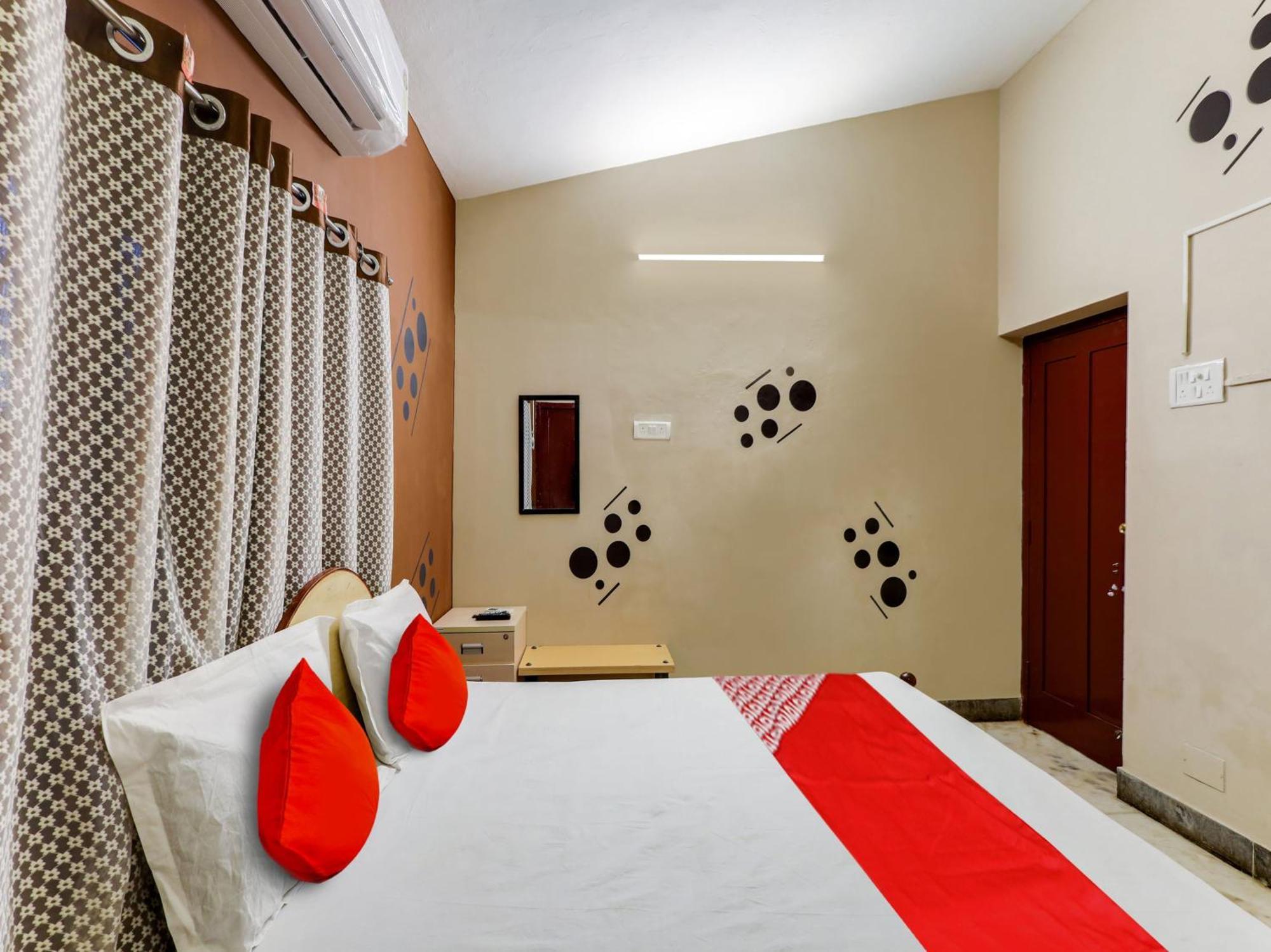 Super Hotel O Vsv Guest House Maduravoyal Chennai Exterior foto